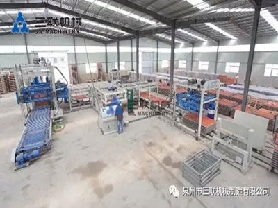 三聯(lián)解析：智能多功能制磚設備技術特點